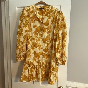 Floral Banana Republic Dress. Size Medium.